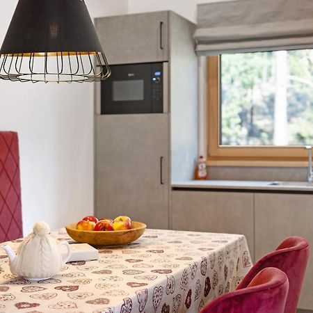 Les Ciases Chalets Dolomites Apt 5 St. Vigil Exteriör bild