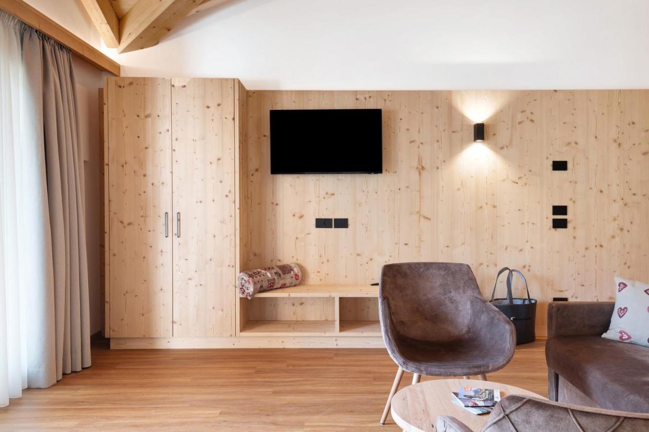 Les Ciases Chalets Dolomites Apt 5 St. Vigil Exteriör bild