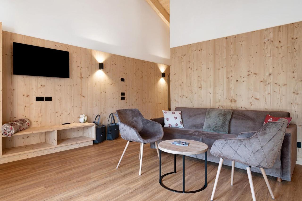 Les Ciases Chalets Dolomites Apt 5 St. Vigil Exteriör bild
